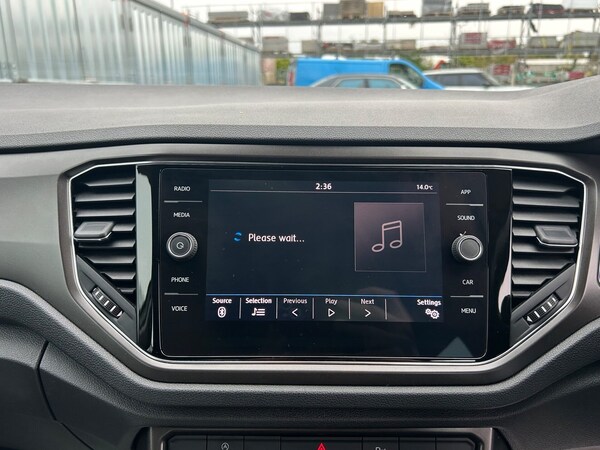 Used Volkswagen T-Roc 2020 for sale - 76207585: Photo 24