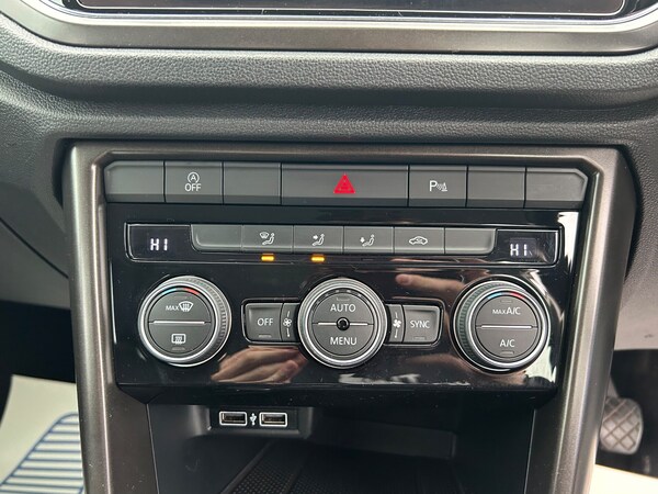 Used Volkswagen T-Roc 2020 for sale - 76207585: Photo 26