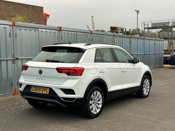 Used Volkswagen T-Roc 2020 for sale - 76207585: Photo 6