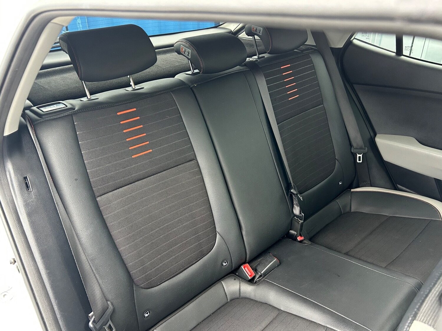 Used Kia Stonic 2019 for sale - 77677310: Photo 22