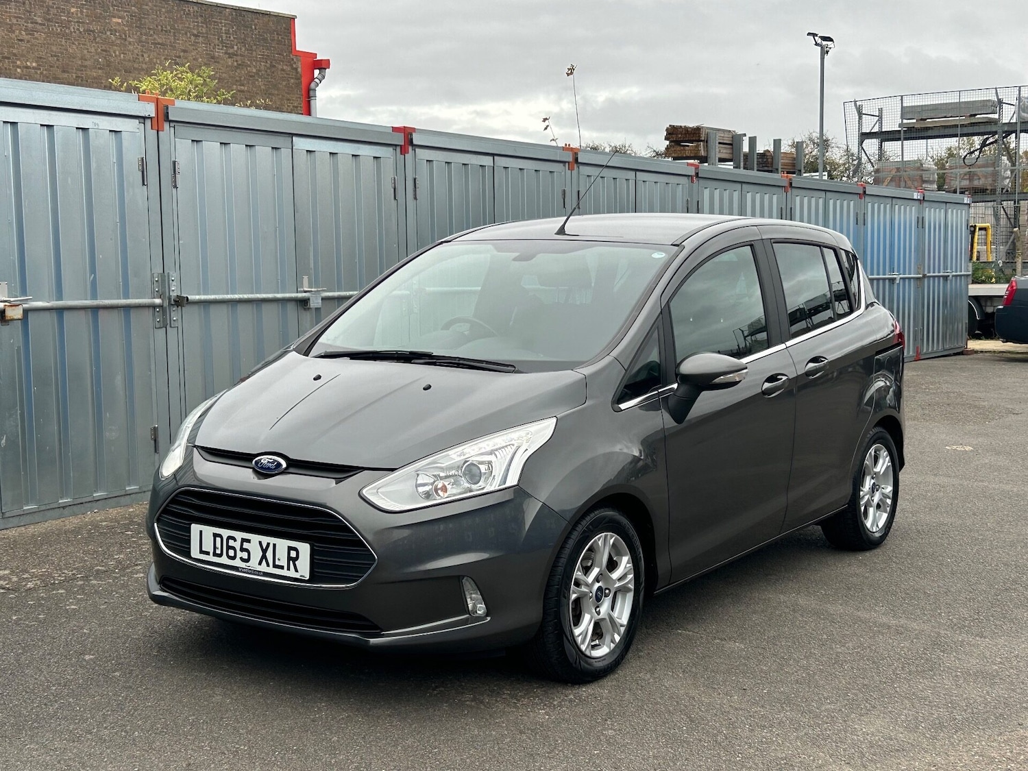 Used Ford B-MAX 2015 for sale - 76375069: Photo 1