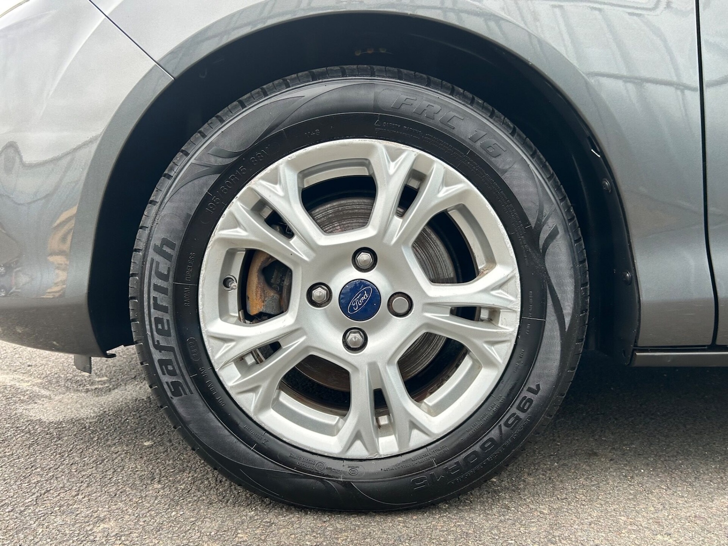 Used Ford B-MAX 2015 for sale - 76375069: Photo 13