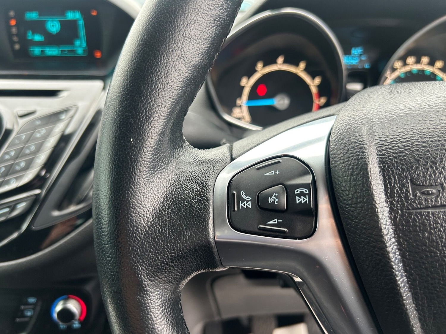 Used Ford B-MAX 2015 for sale - 76375069: Photo 25