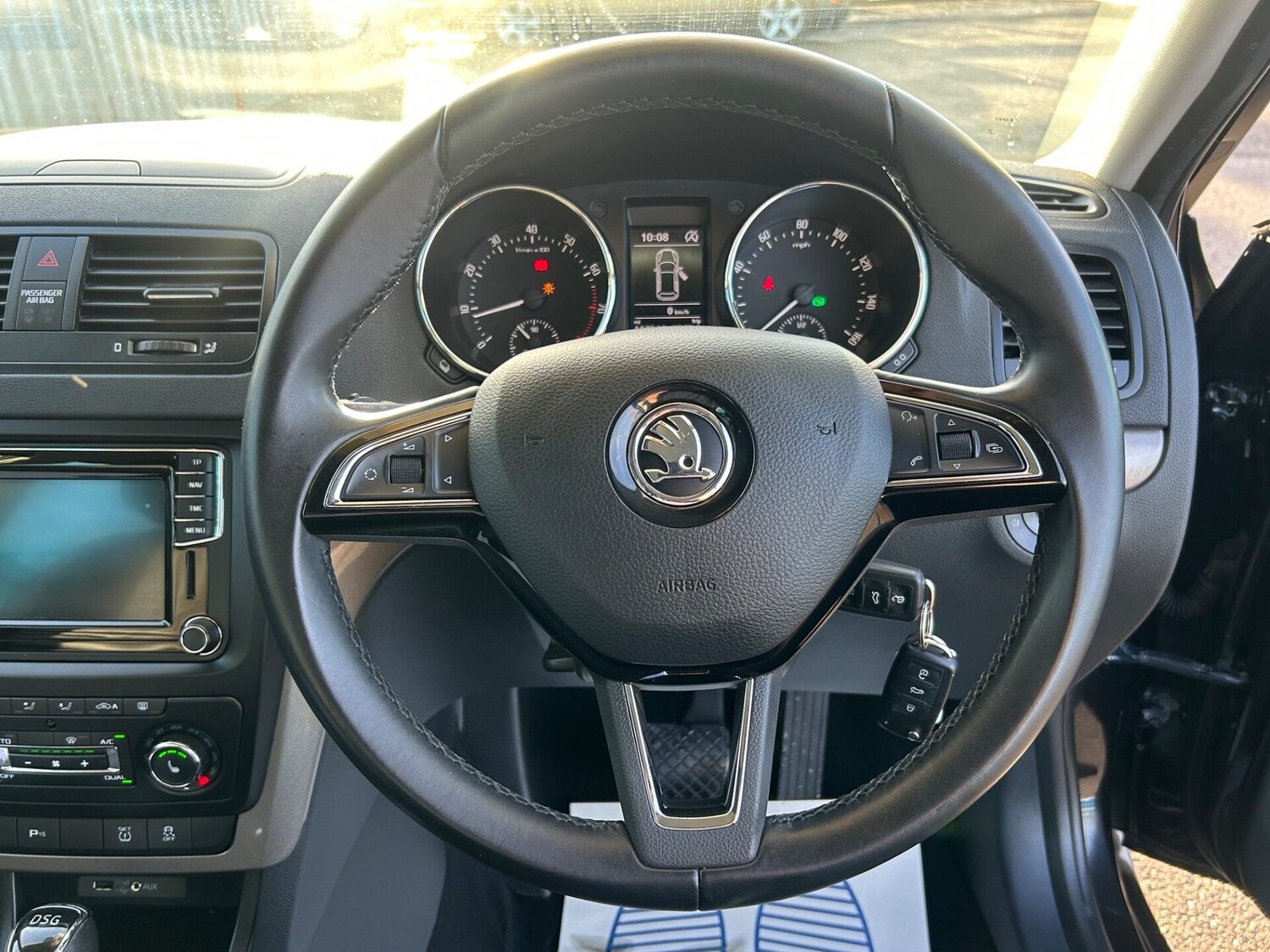 Used Skoda Yeti 2017 for sale - 76893147: Photo 23