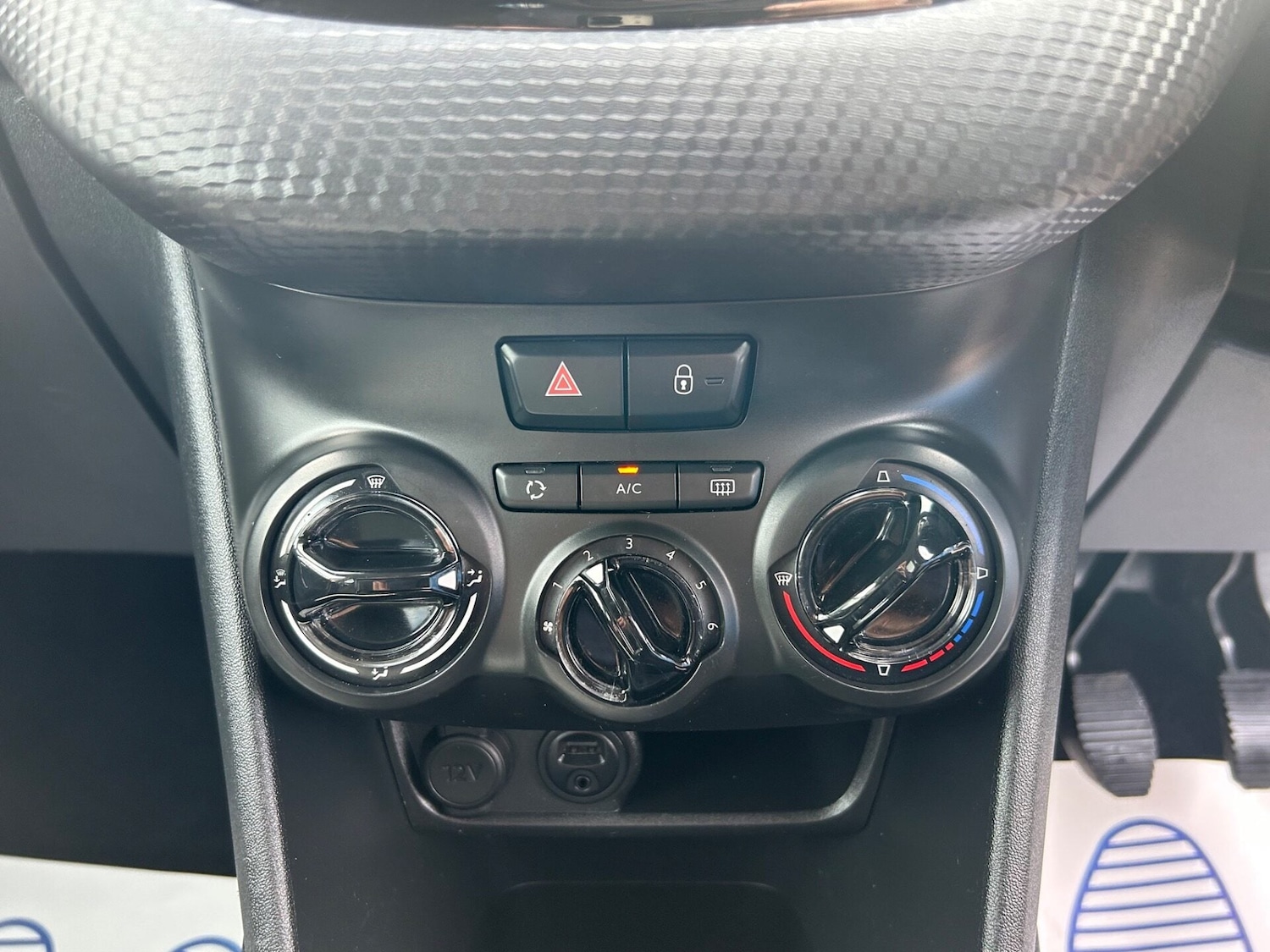 Used Peugeot 208 2018 for sale - 77617956: Photo 25