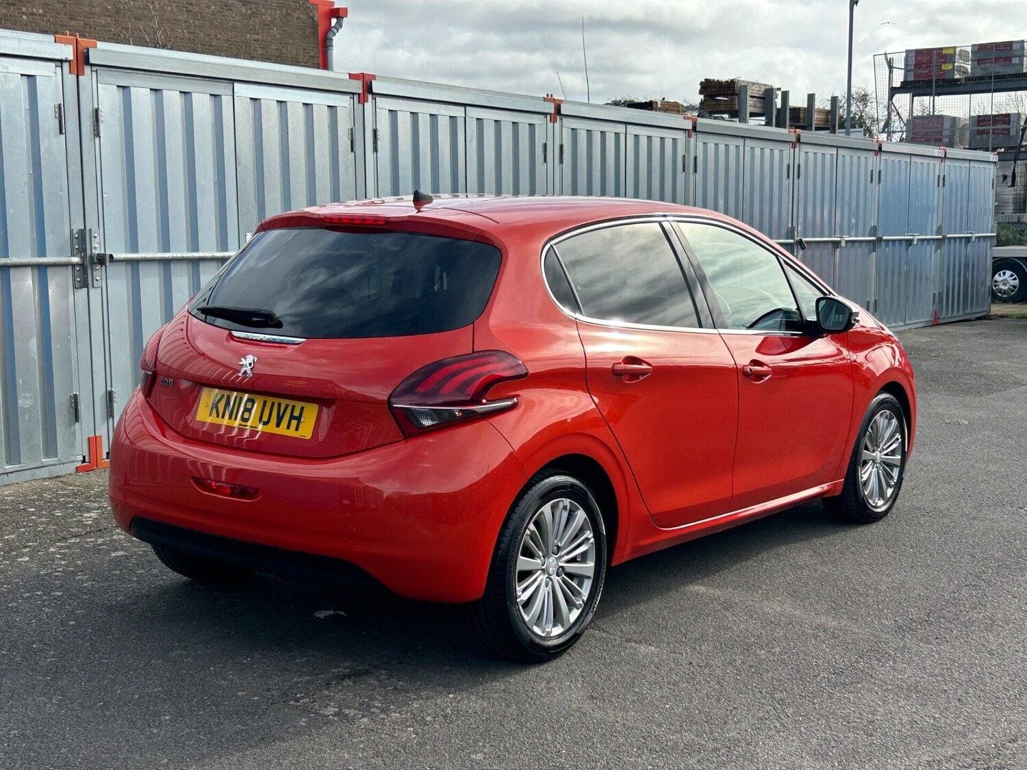 Used Peugeot 208 2018 for sale - 77617956: Photo 9