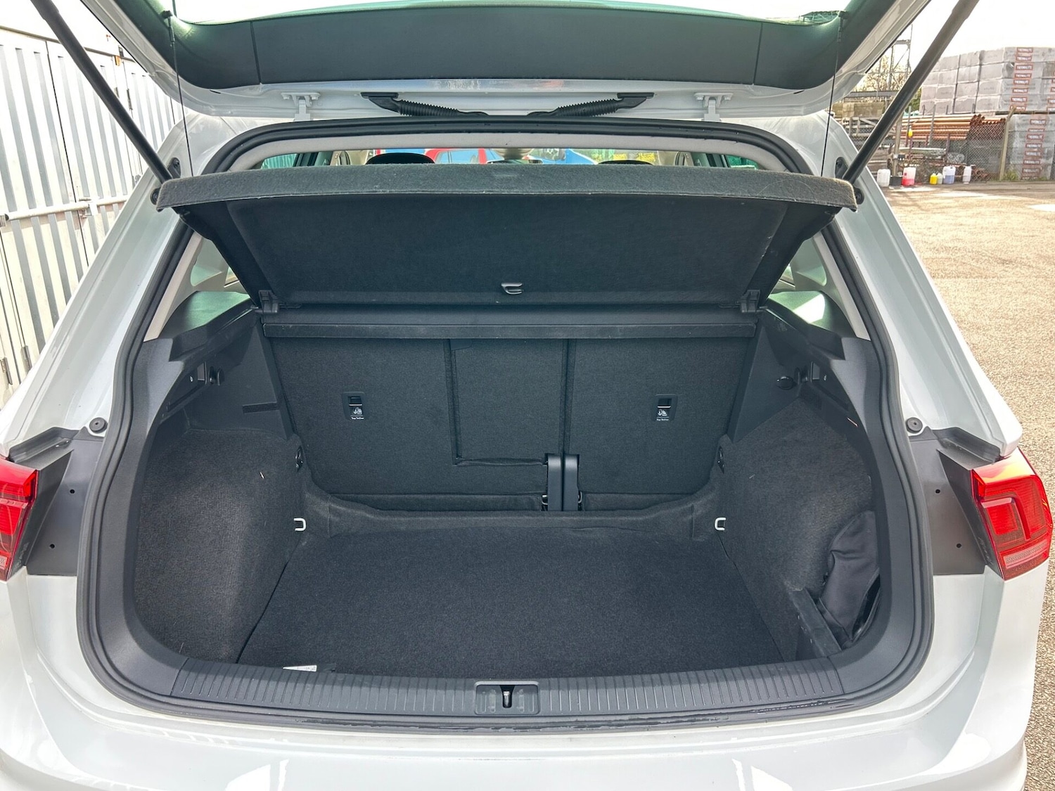 Used Volkswagen Tiguan 2021 for sale - 77568510: Photo 18