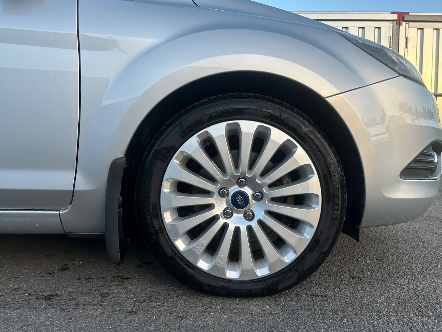 Used Ford Focus 2009 for sale - 76893123: Photo 13