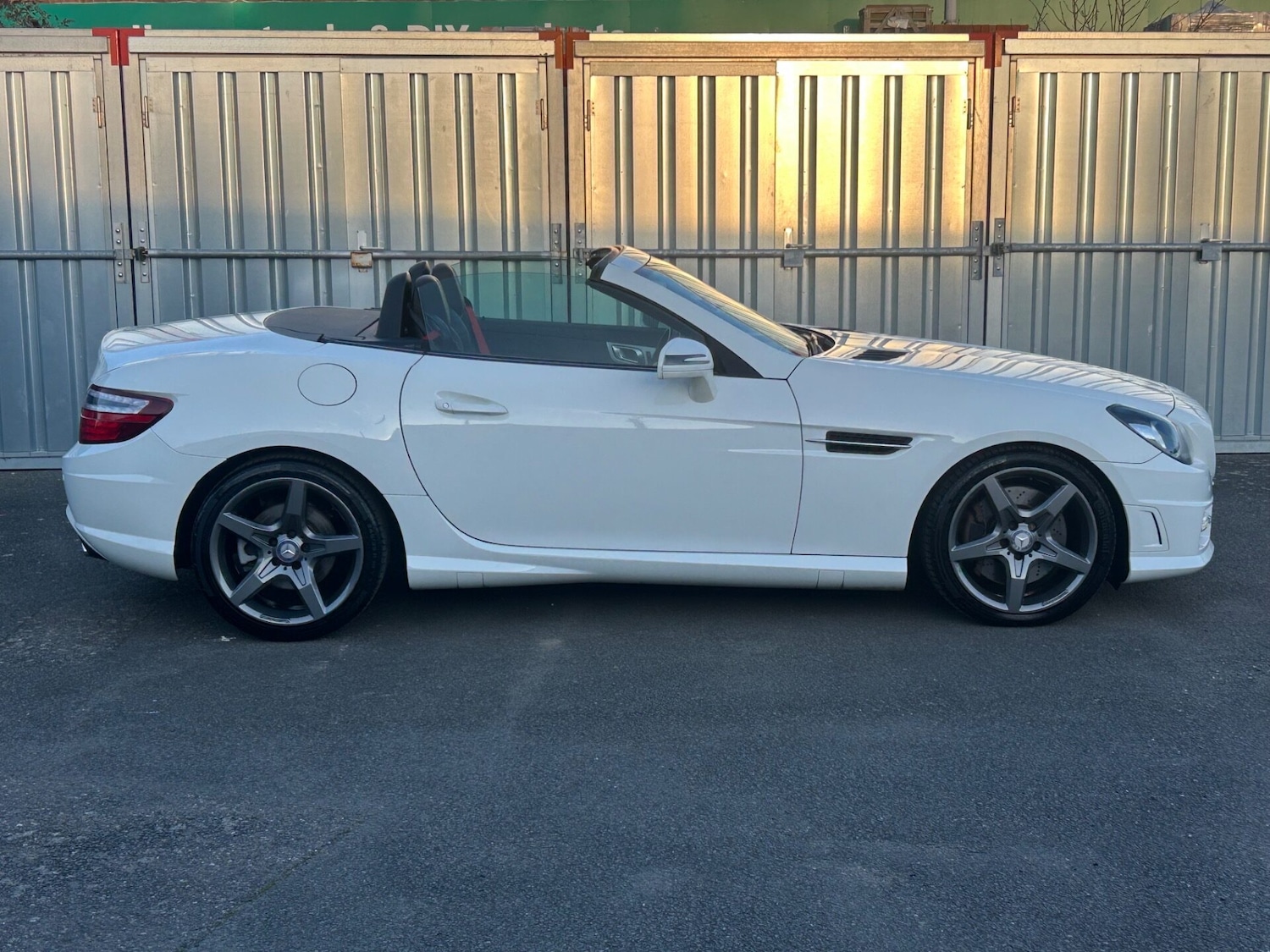 Used Mercedes-Benz SLK 2013 for sale - 77691968: Photo 9