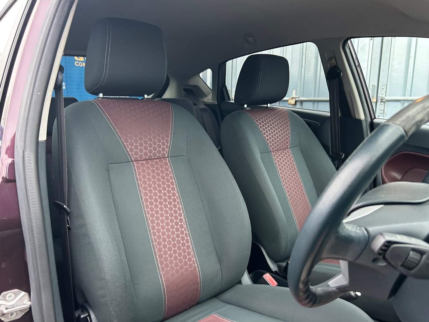 Used Ford Fiesta 2010 for sale - 77324618: Photo 17