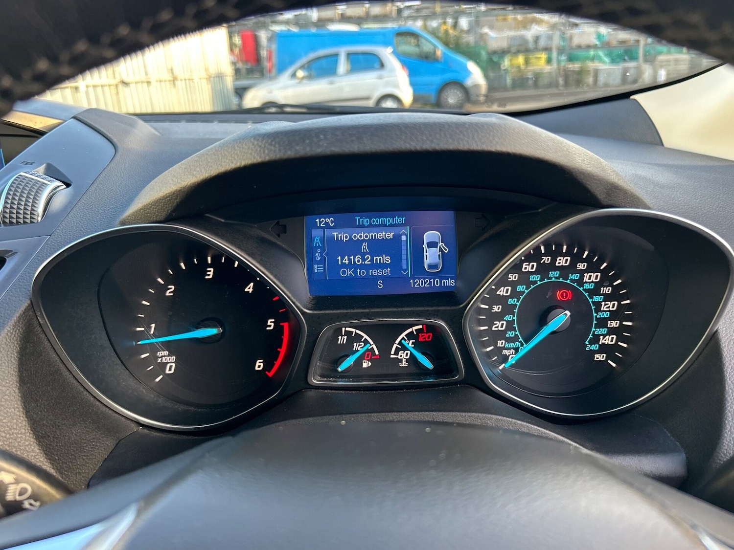 Used Ford Kuga 2014 for sale - 77733829: Photo 25