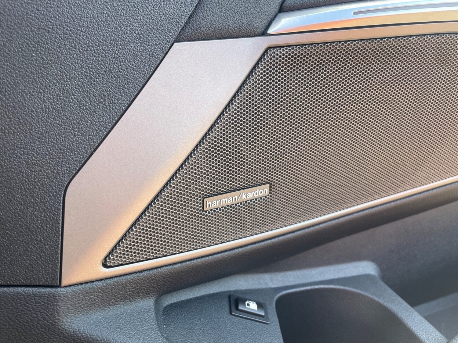 Used BMW 3 Series 2021 for sale - 77677299: Photo 31