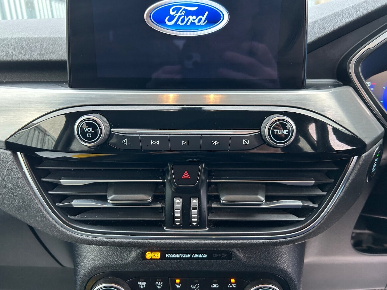 Used Ford Kuga 2021 for sale - 76863102: Photo 29