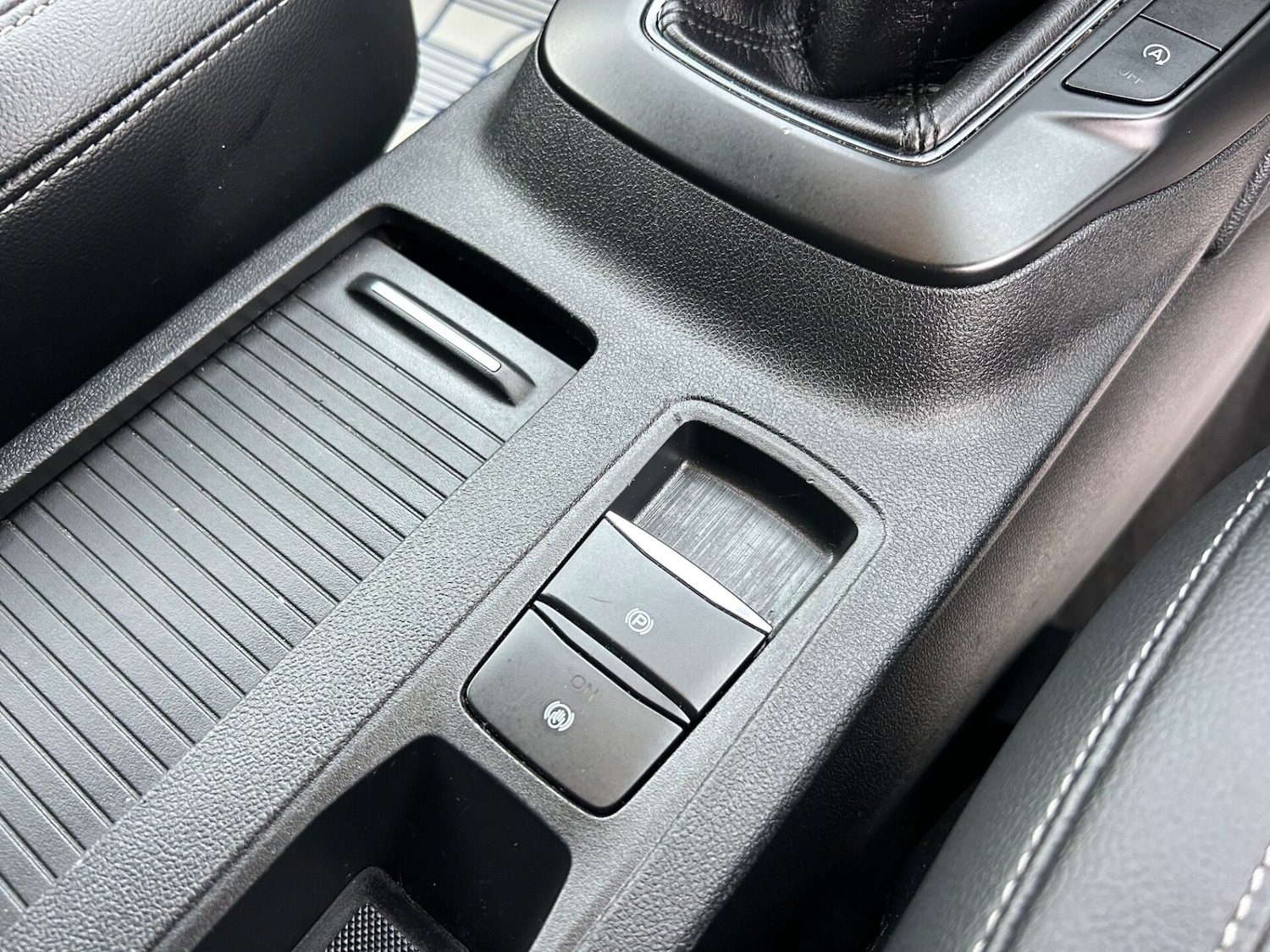 Used Ford Kuga 2021 for sale - 76863102: Photo 34