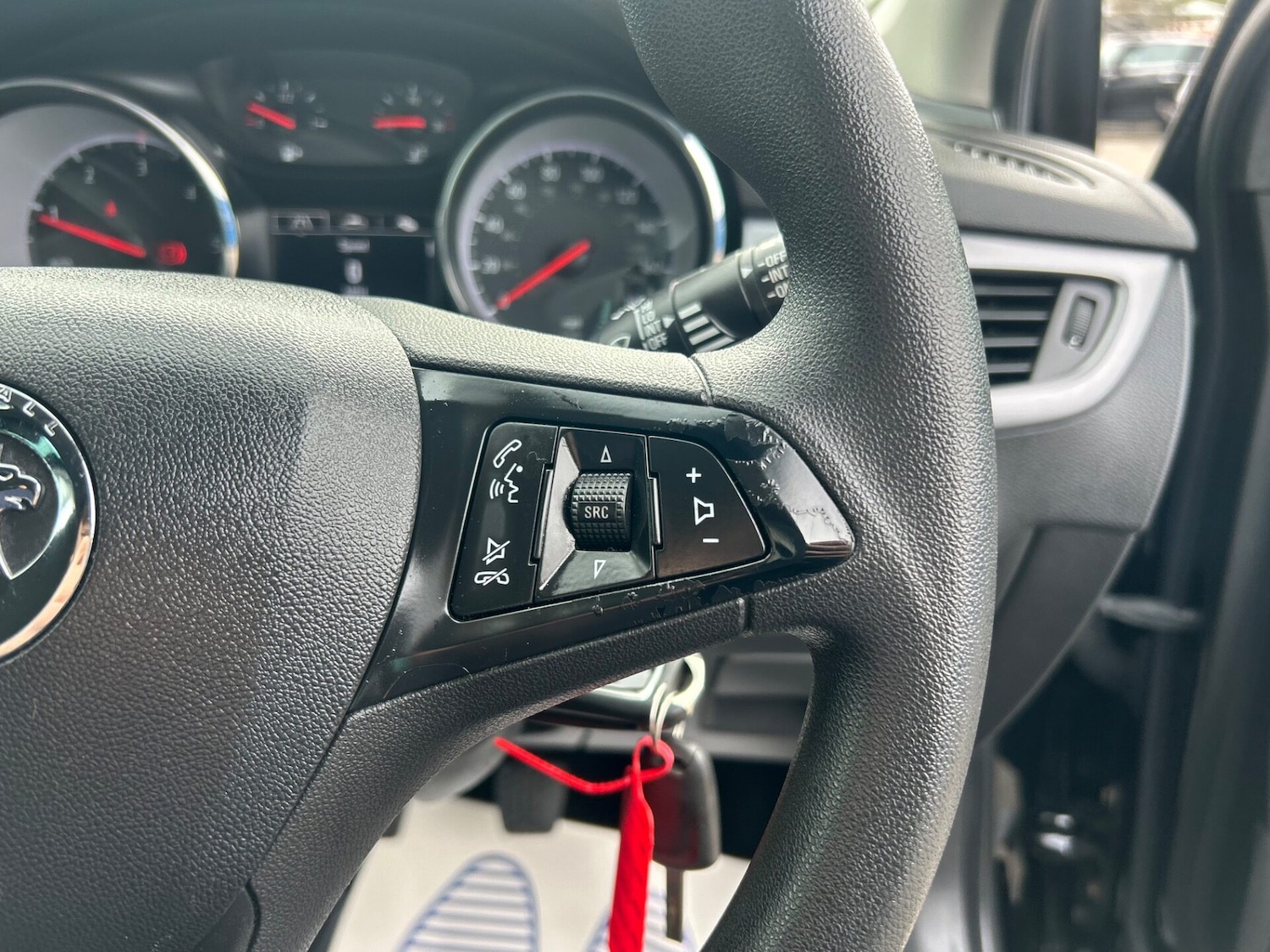 Used Vauxhall Astra 2018 for sale - 77666065: Photo 29