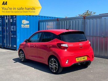 Used Hyundai i10 2020 for sale - 75960099: Photo