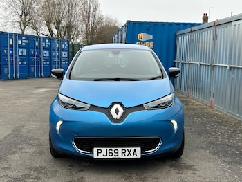 Used Renault Zoe 2019 for sale - 77689405: Photo