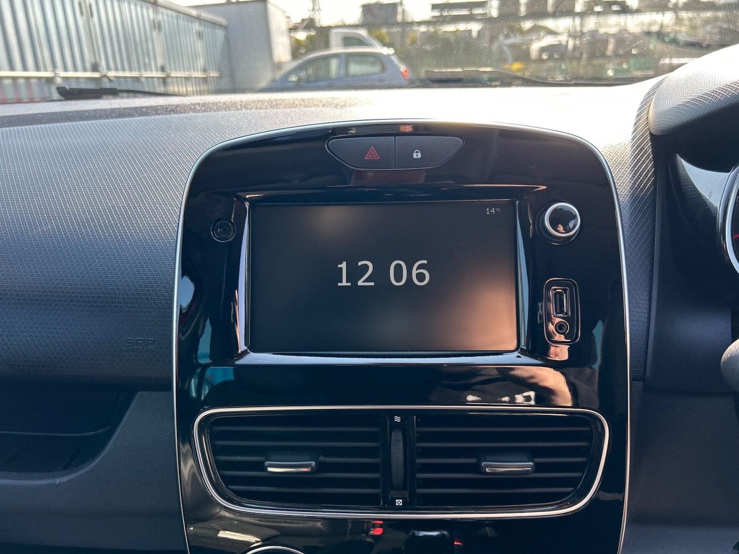 Used Renault Clio 2019 for sale - 77932756: Photo 24