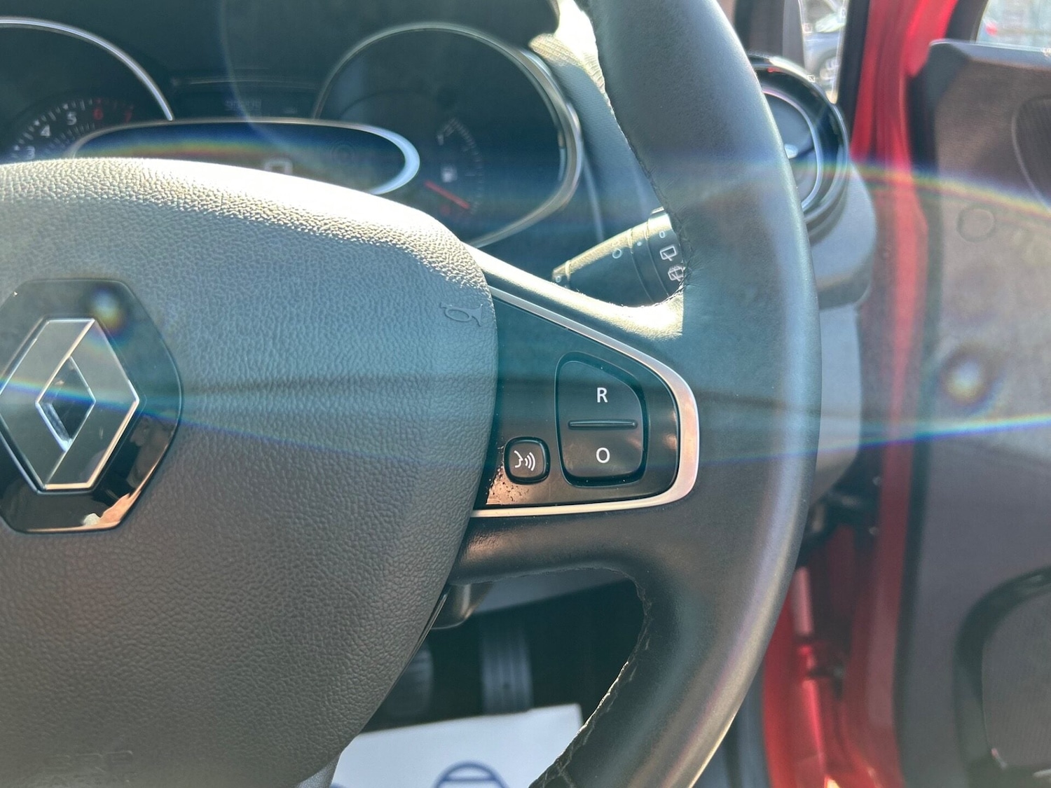 Used Renault Clio 2019 for sale - 77932756: Photo 29