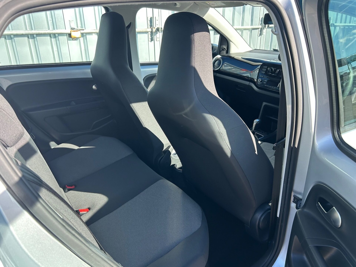 Used Volkswagen up! 2014 for sale - 77974699: Photo 15