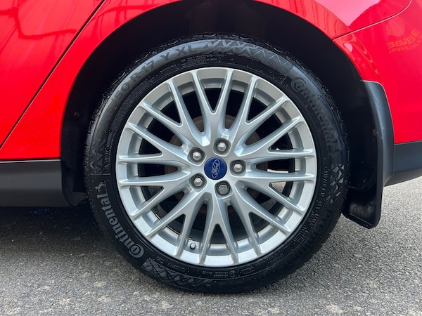 Used Ford Focus 2014 for sale - 76280685: Photo 10