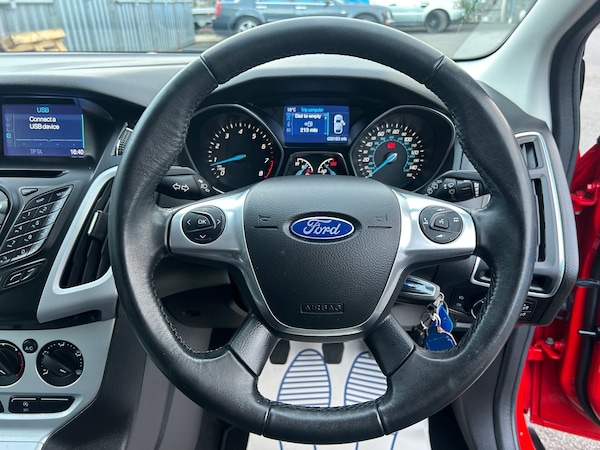 Used Ford Focus 2014 for sale - 76280685: Photo 21