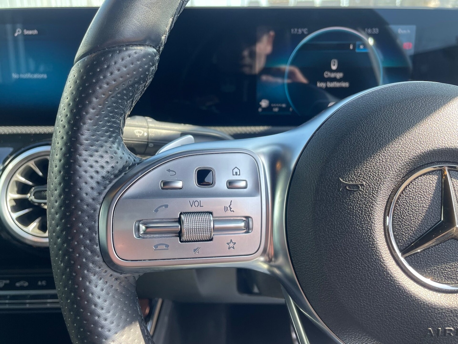 Used Mercedes-Benz A-Class 2022 for sale - 76461330: Photo 40