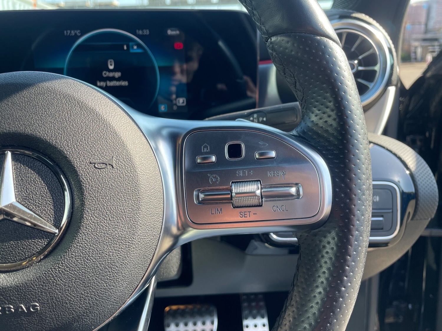 Used Mercedes-Benz A-Class 2022 for sale - 76461330: Photo 41