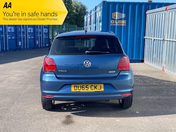 Used Volkswagen Polo 2015 for sale - 75960123: Photo