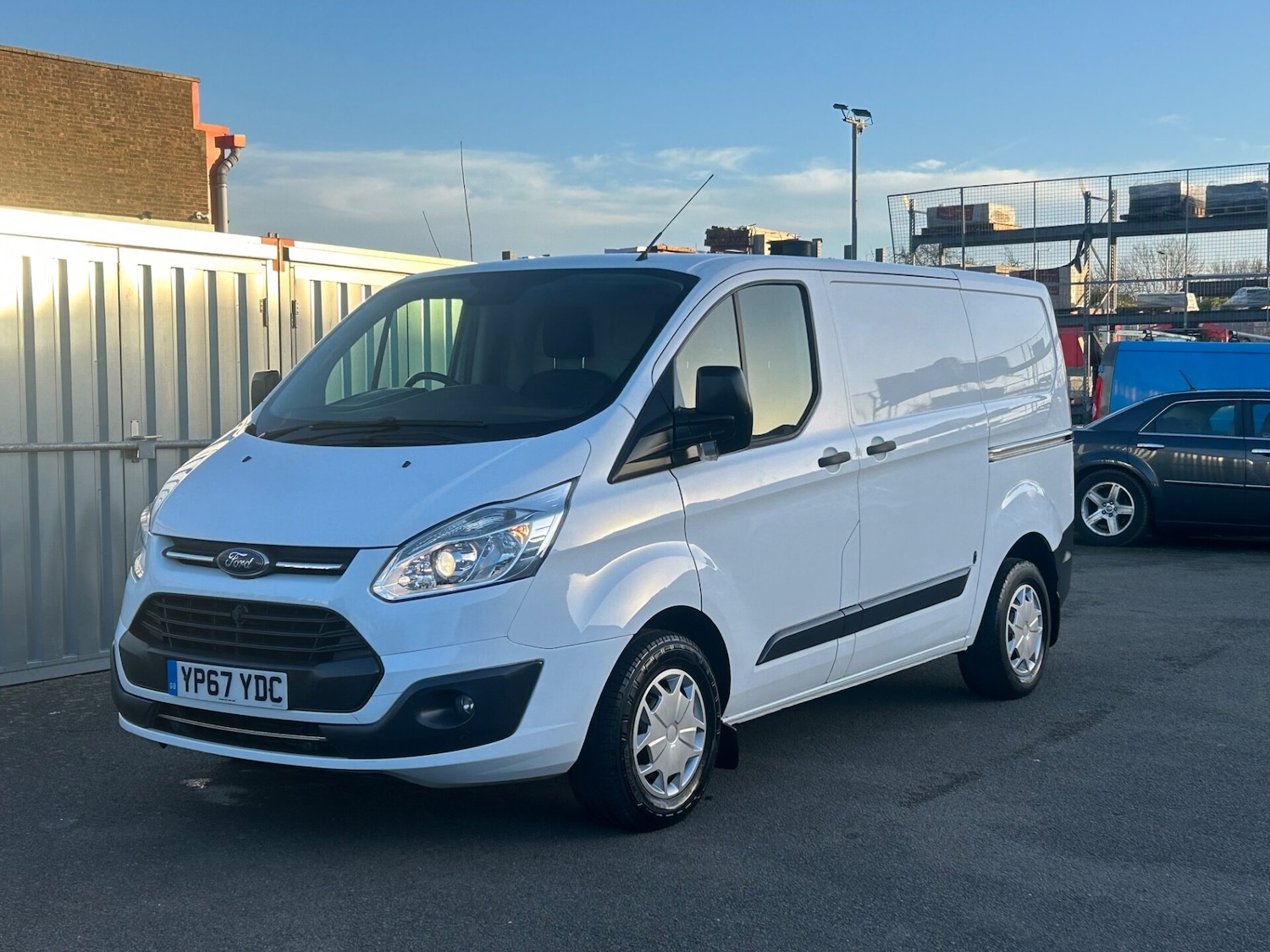 Used Ford Transit Custom 2017 for sale - 76863107: Photo 1