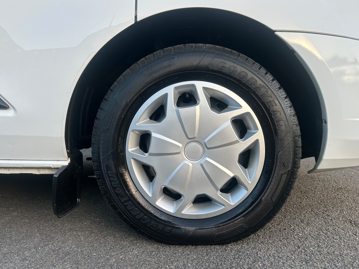 Used Ford Transit Custom 2017 for sale - 76863107: Photo 14