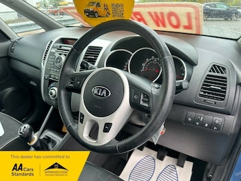 Used Kia Venga 2013 for sale - 79400584: Photo