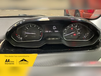 Used Peugeot 208 2016 for sale - 79507273: Photo