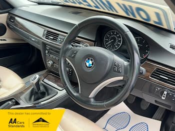 Used BMW 3 Series 2010 for sale - 79739079: Photo