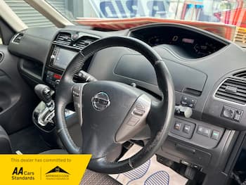 Used Nissan Serena undefined for sale - 79830037: Photo
