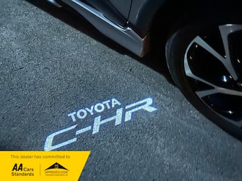 Used Toyota C-HR undefined for sale - 79375296: Photo