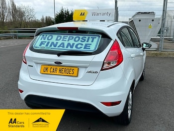 Used Ford Fiesta 2015 for sale - 79375304: Photo