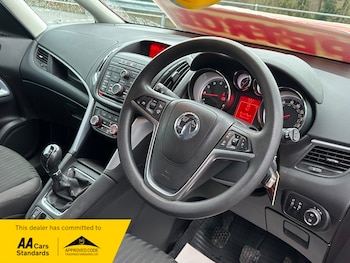 Used Vauxhall Zafira 2016 for sale - 79375310: Photo