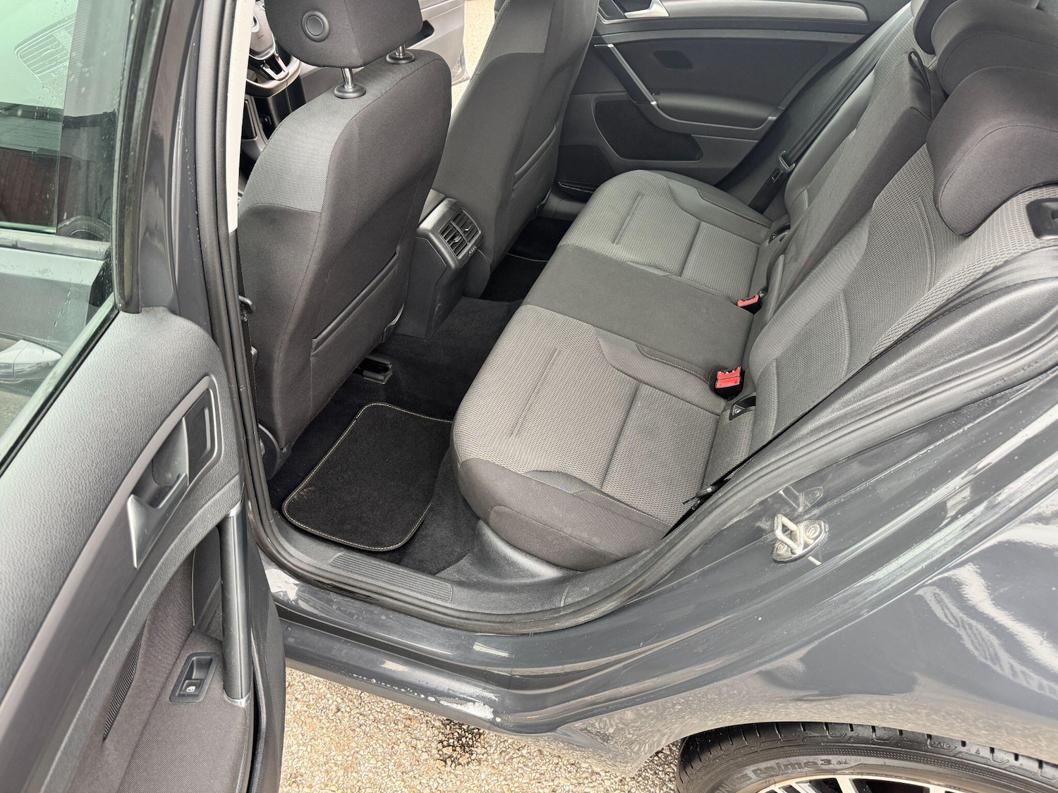 Used Volkswagen Golf 2017 for sale - 77779479: Photo 17