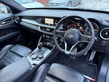 Used Alfa Romeo Stelvio 2018 for sale - 77636627: Photo