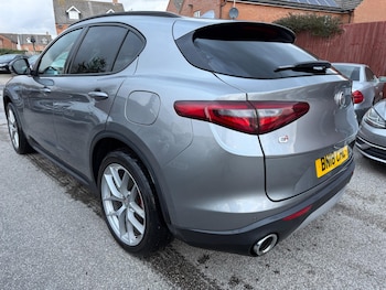 Used Alfa Romeo Stelvio 2018 for sale - 77636627: Photo