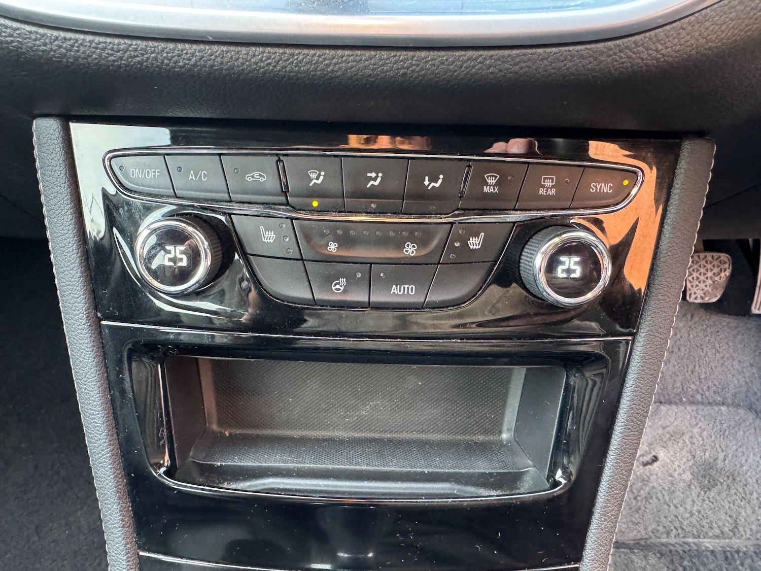 Used Vauxhall Astra 2019 for sale - 77520089: Photo 22