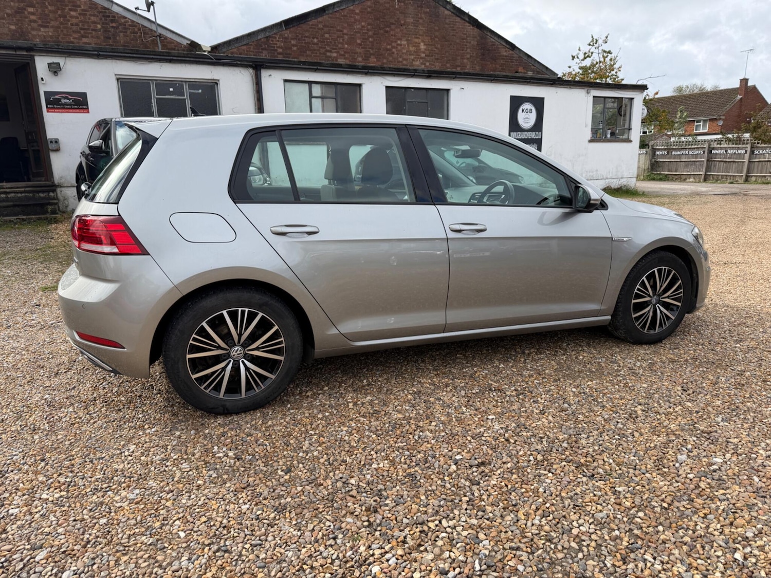 Used Volkswagen Golf 2019 for sale - 77779438: Photo 10