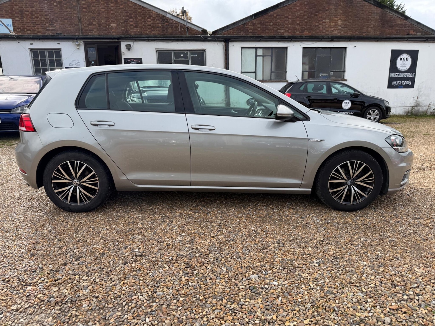 Used Volkswagen Golf 2019 for sale - 77779438: Photo 11