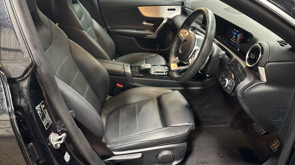 Used Mercedes-Benz CLA for sale - 77706471: Photo 2