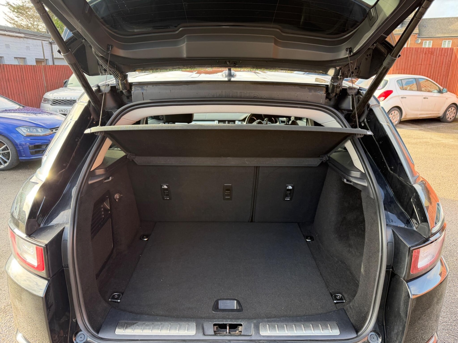 Used Land Rover Range Rover Evoque 2016 for sale - 77620360: Photo 38