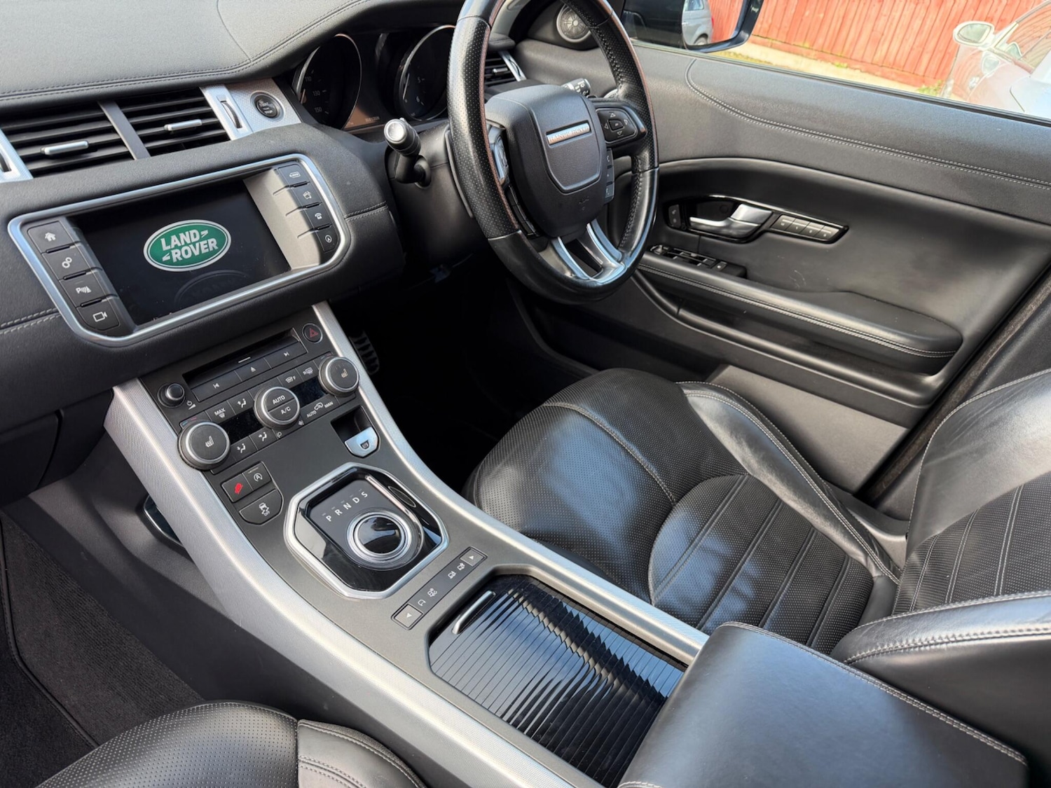 Used Land Rover Range Rover Evoque 2016 for sale - 77620360: Photo 48