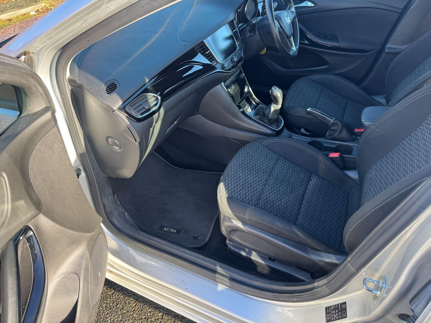 Used Vauxhall Astra 2018 for sale - 77249392: Photo 17