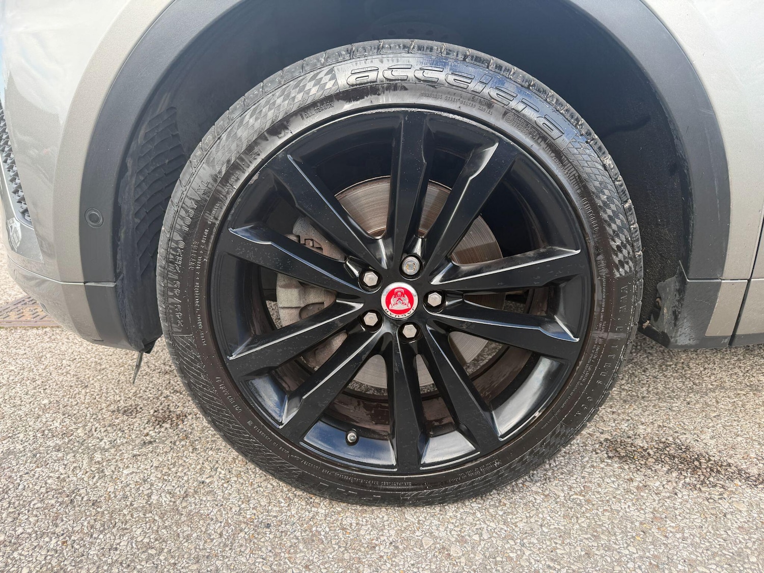 Used Jaguar E-Pace 2018 for sale - 77249362: Photo 18