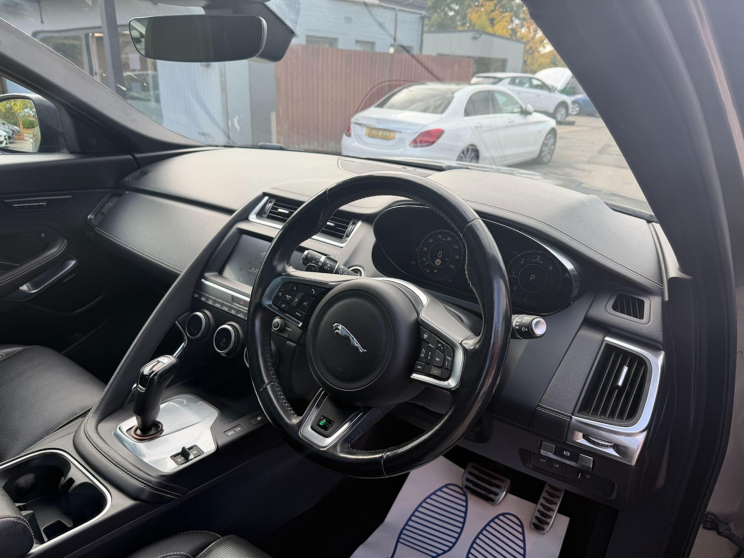 Used Jaguar E-Pace 2018 for sale - 77249362: Photo 21